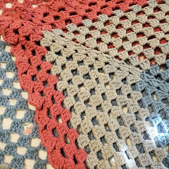 Vintage 70s Rose Blue and Gray Crocheted Afghan Blanket 84 by 84 - Picture 3 of 4
